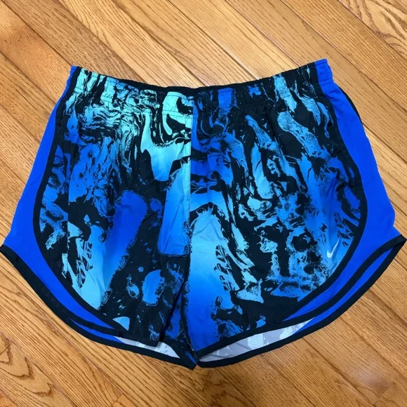 Women’s Nike Athletic Shorts Assortment - Picture 6 of 16